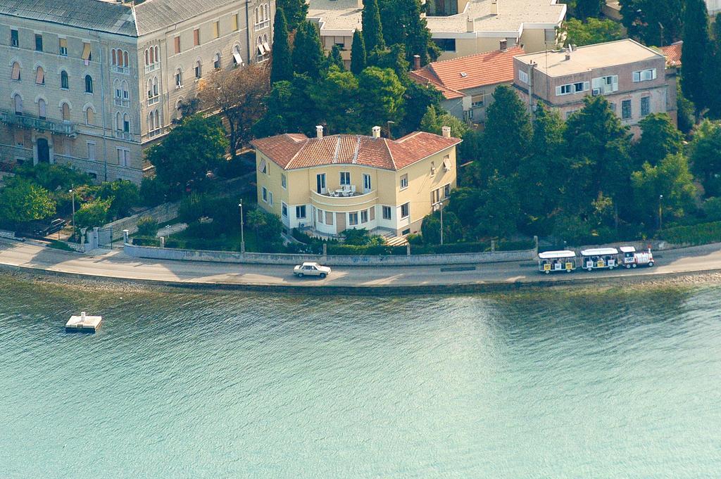 Apartment Ira Zadar Exterior photo